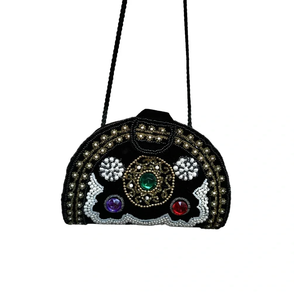 🆕 Magid Beaded Clutch Crossbody